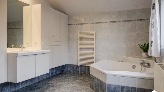Bergeneindestraat - 18 - - 3454