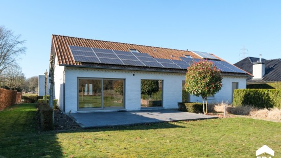Stationsstraat - 42 - - 3941