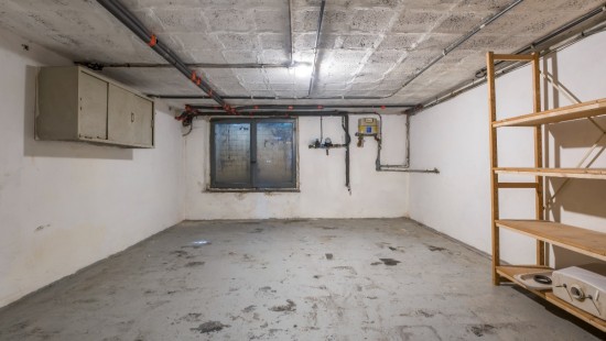 Olifantstraat - 52 - - 9600
