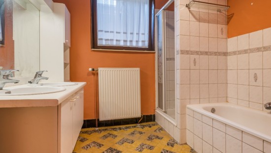 Olifantstraat - 52 - - 9600