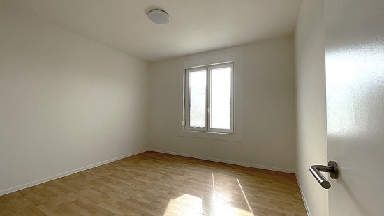Beekstraat - 77 - - 8500