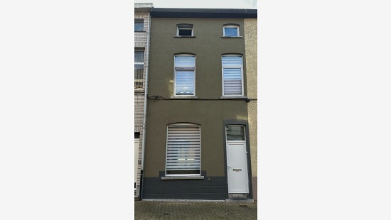 Drie Sleutelsstraat - 82 - - 9300