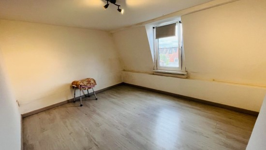 Dynastiestraat - 27 - - 8930