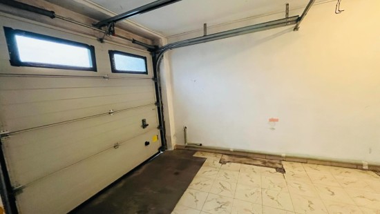 Dynastiestraat - 27 - - 8930