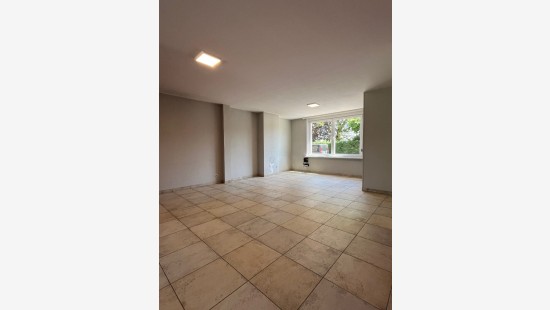 Ieperstraat - 76 - - 8953