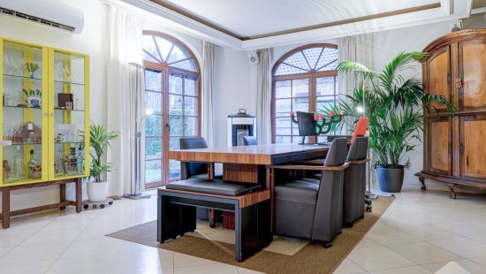 Hoogstraat - 67 - - 3690