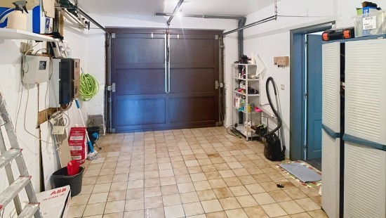 Rue des Nations Unies - 72 - - 4432