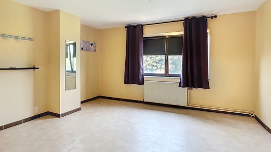 Rue des Nations Unies - 72 - - 4432