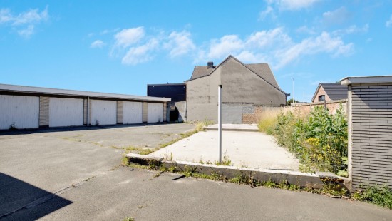 Ouburg - 19-21 - - 9200