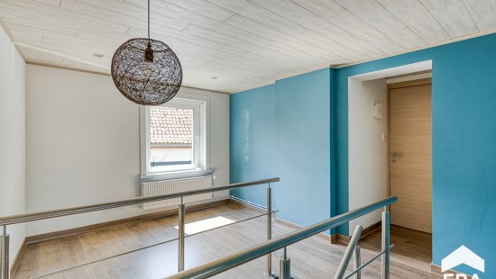Gemeentehuisstraat - 27a - - 9402