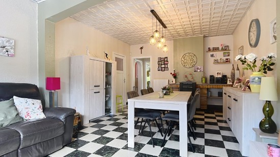 rue des Awirs - 158 - - 4400