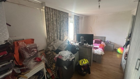 Dourdanstraat - 64 - - 8940