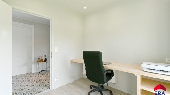 Buurtstraat - 100 - - 9990