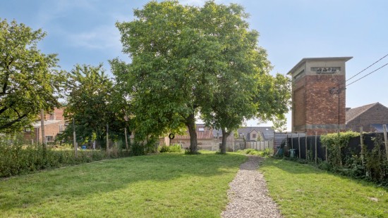 Domstraat - 10 - - 3370
