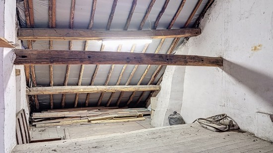 Rue Entre les Maisons - 72 - - 4602