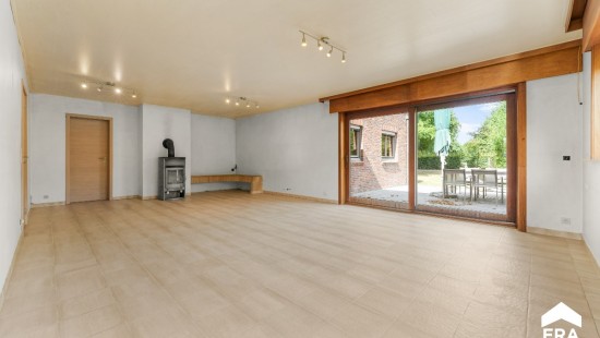 Komerenstraat - 10 - - 8940